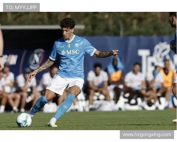 斯基拉:那不勒斯欲与斯皮纳佐拉续约1年 斯基拉:那不勒斯欲与斯皮纳佐拉续约1年